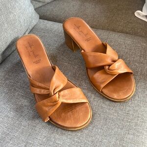 Mila Paoli leather heeled sandals